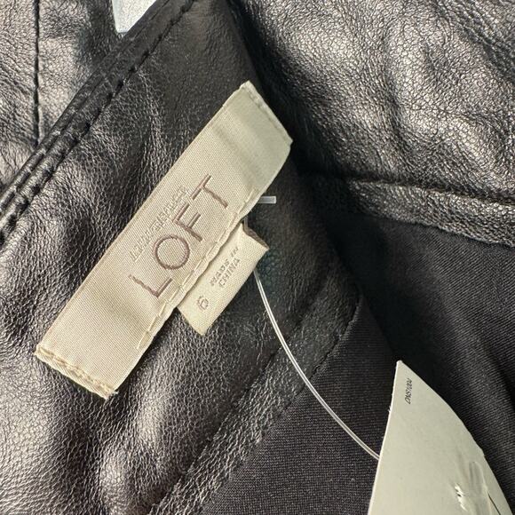 Ann Taylor Loft  Black Gunuine Leather Mini Skirt - Picture 6 of 8